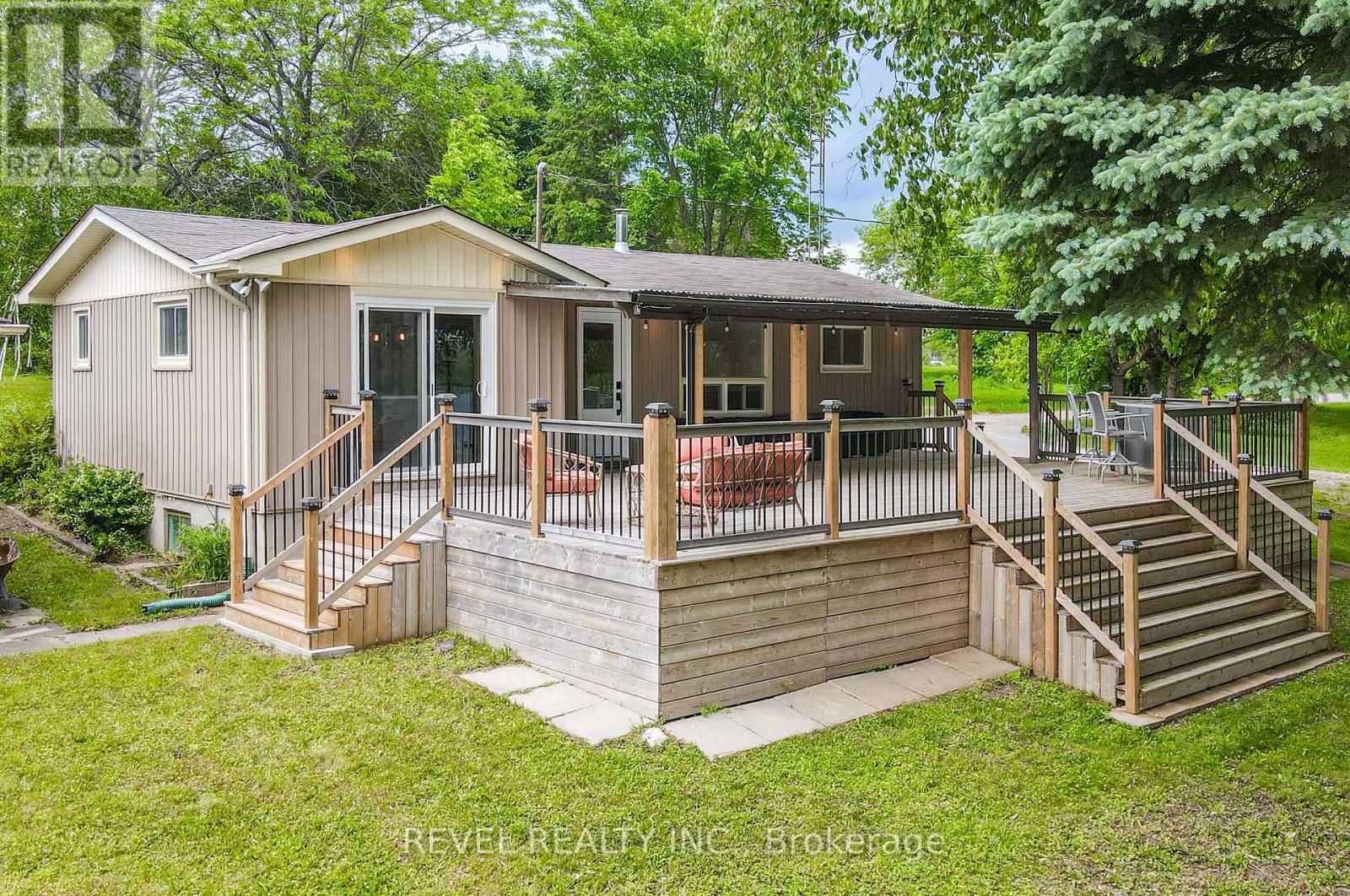 3 HILLSIDE DRIVE, kawartha lakes (mariposa), Ontario