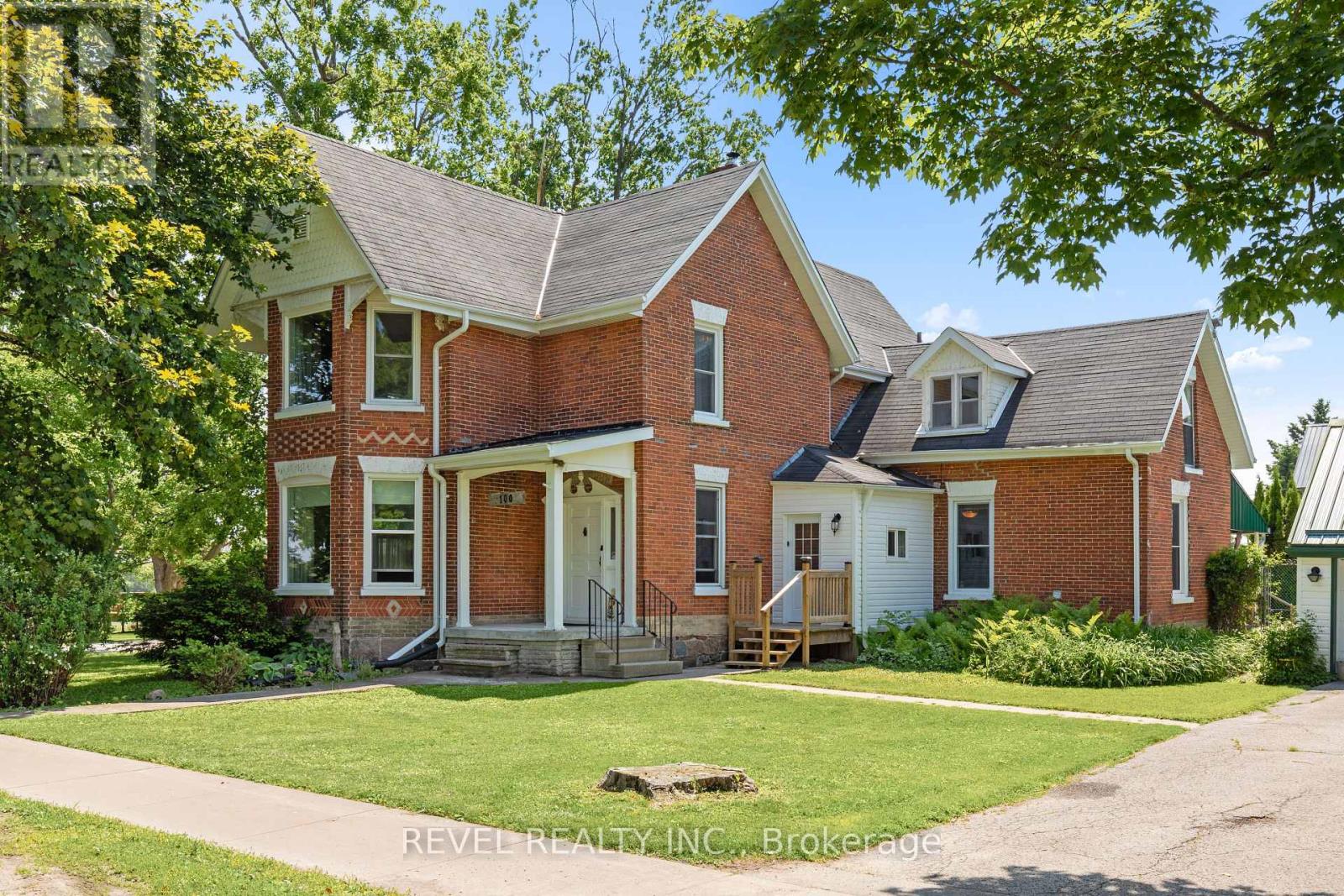 100 NAPPADALE STREET, kawartha lakes (woodville), Ontario