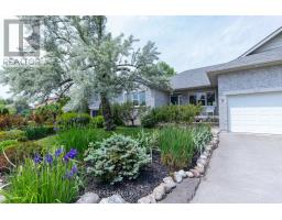 9 VICTORIA AVENUE, selwyn, Ontario