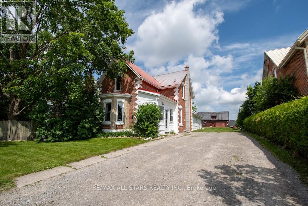 132 KING STREET, kawartha lakes (woodville), Ontario