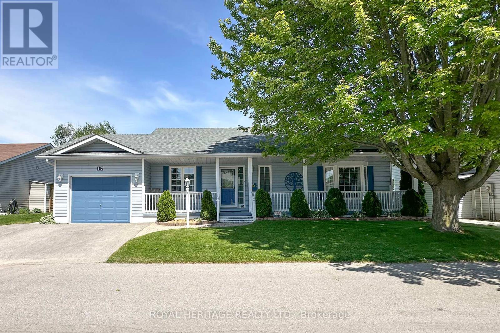 17 FAIRWAY DRIVE, clarington (newcastle), Ontario
