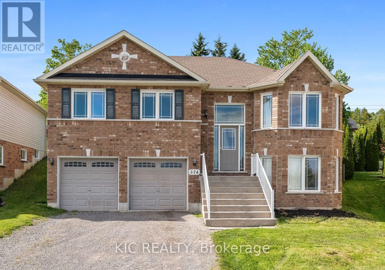 574 CLANCY CRESCENT, peterborough west (south), Ontario