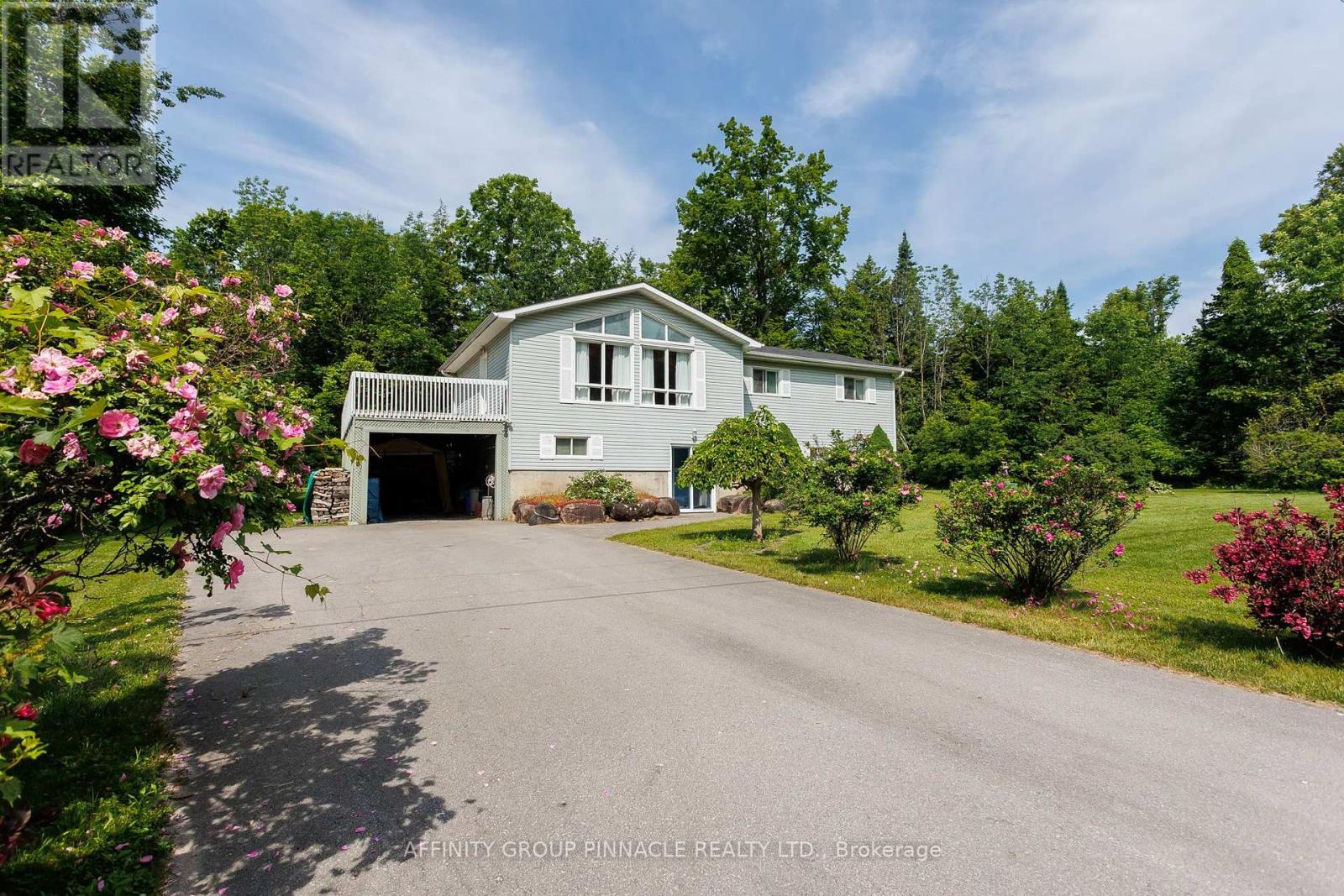 3 HEMLOCK STREET, kawartha lakes (fenelon falls), Ontario
