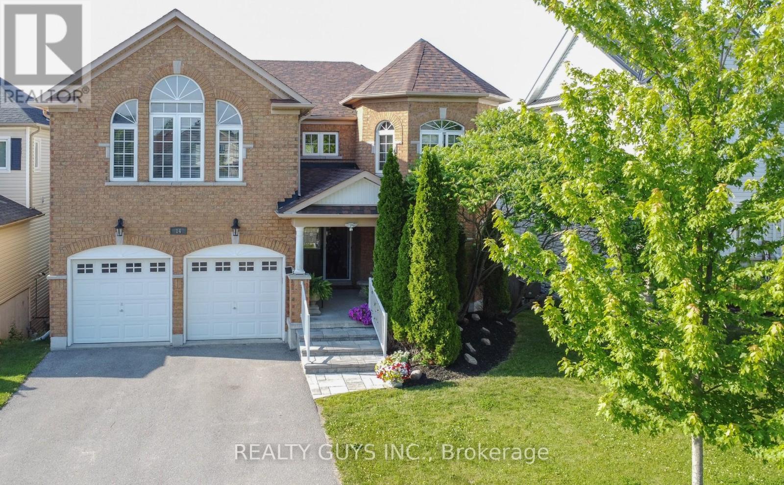 14 CARSON COURT, peterborough west (north), Ontario