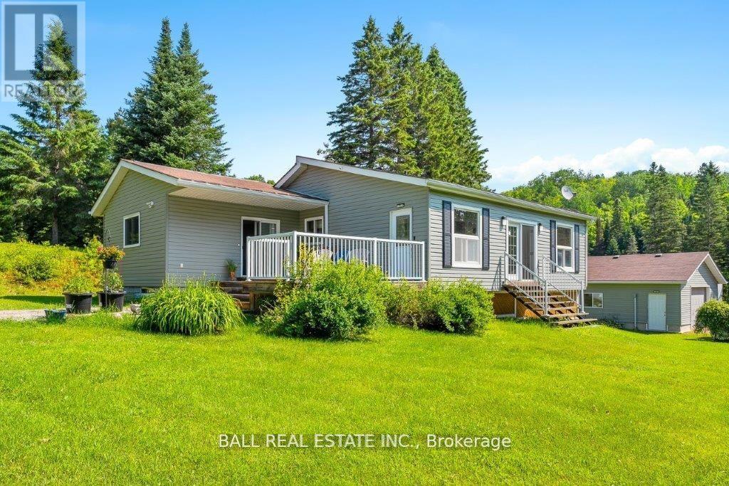 4263 LOOP ROAD, dysart et al (harcourt), Ontario