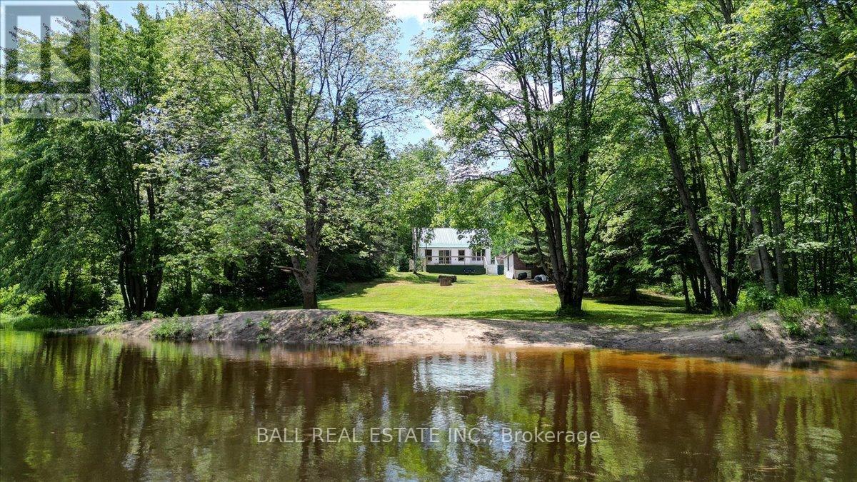 343 GLORY ROAD, hastings highlands (herschel ward), Ontario