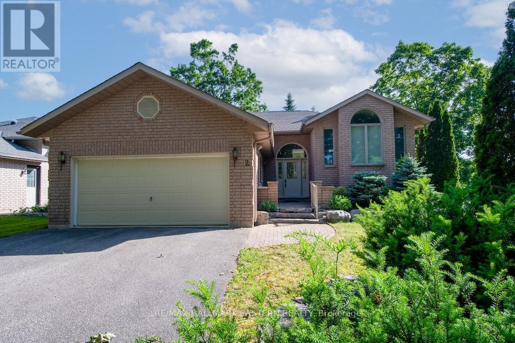 2 HUNTINGWOOD CRESCENT, kawartha lakes (bobcaygeon), Ontario