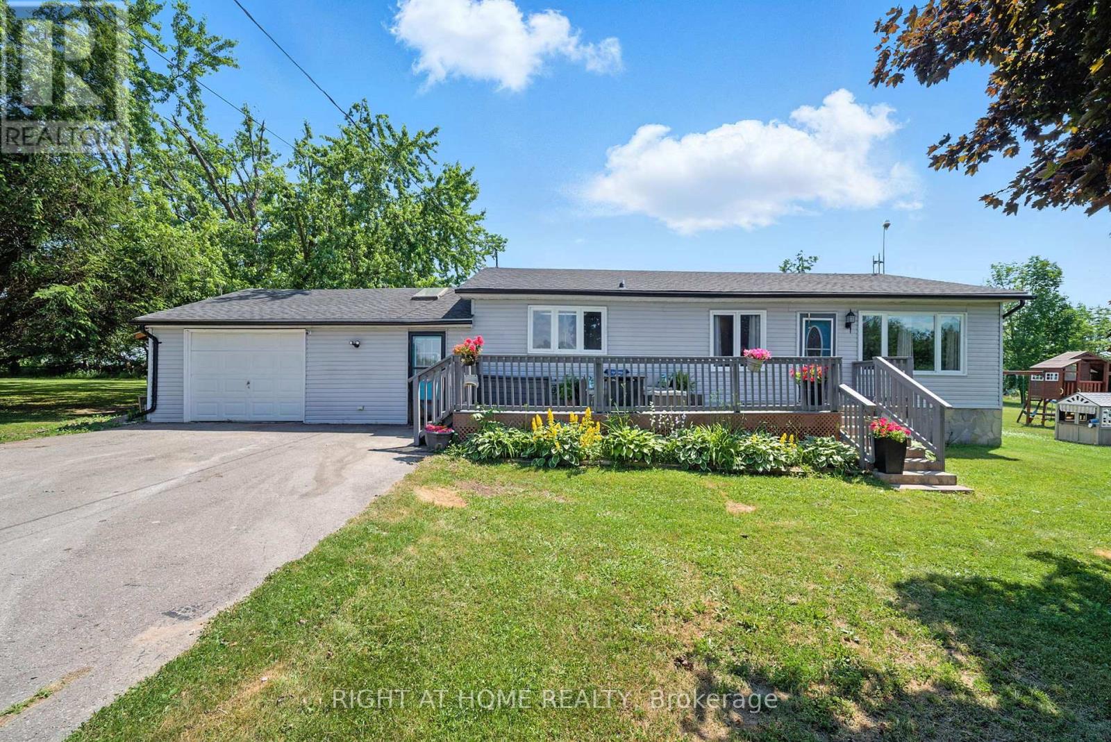 831 KIMBERLY DRIVE, selwyn, Ontario