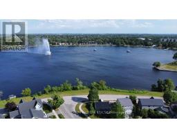 63 EDGEWATER BOULEVARD, peterborough east (central), Ontario