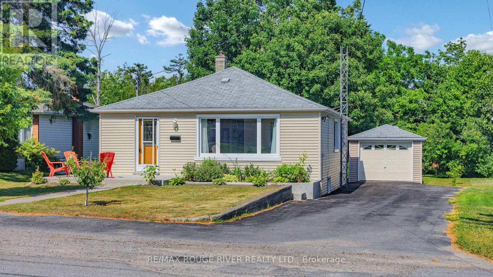 162 QUEEN STREET, kawartha lakes (fenelon falls), Ontario