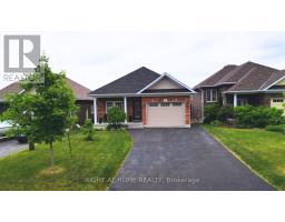 20 HOLTOM STREET, kawartha lakes (lindsay), Ontario
