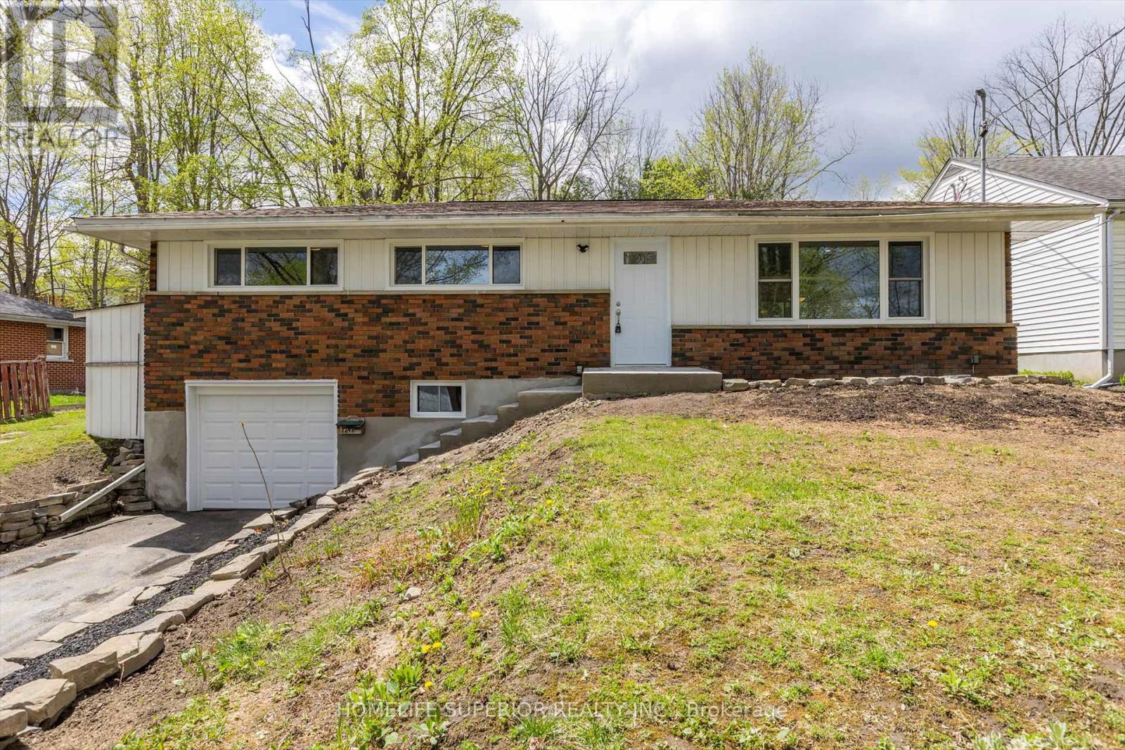 1243 ALBERTUS AVENUE, peterborough central (old west end), Ontario