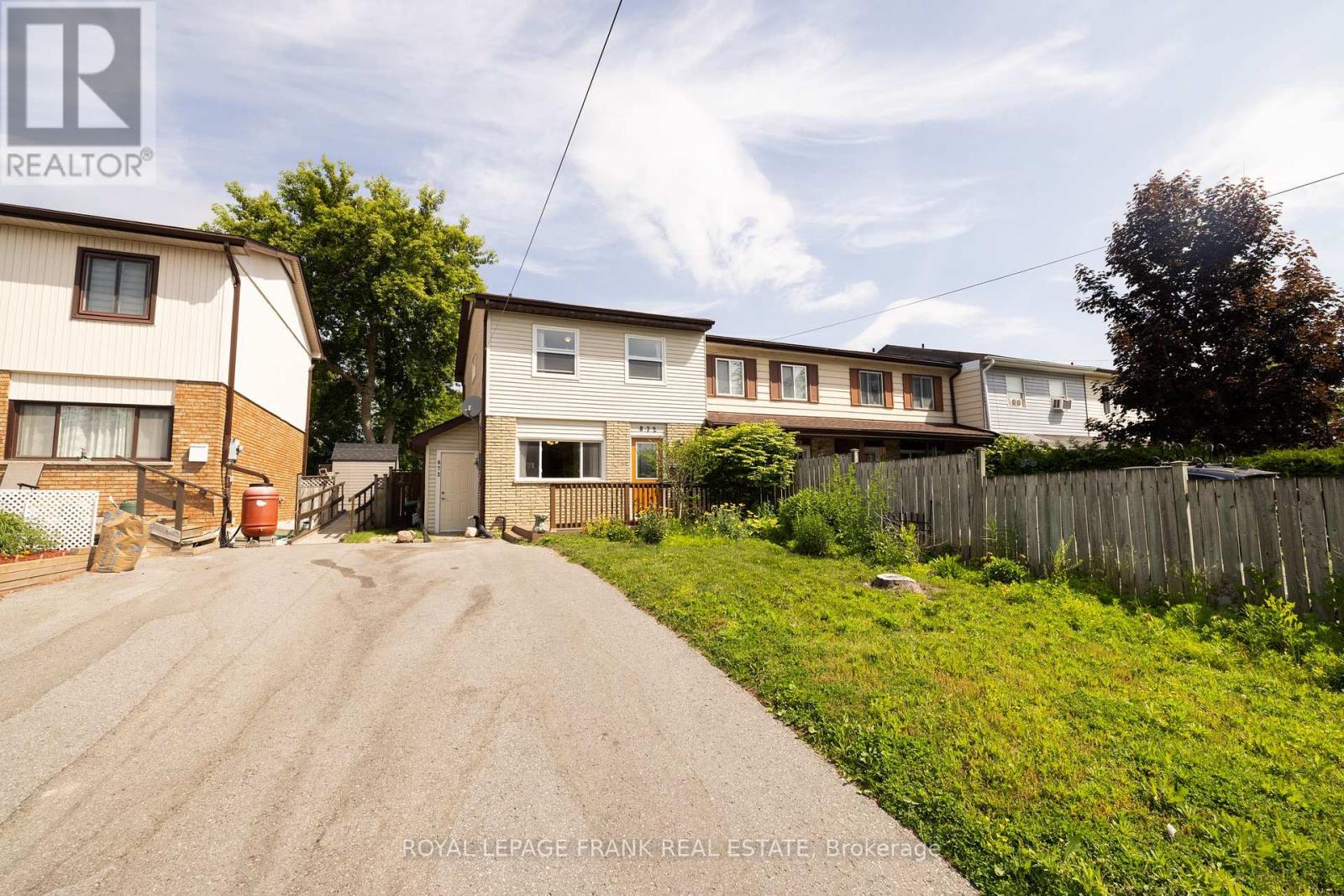 872 CHAMBERLAIN STREET, peterborough central (south), Ontario
