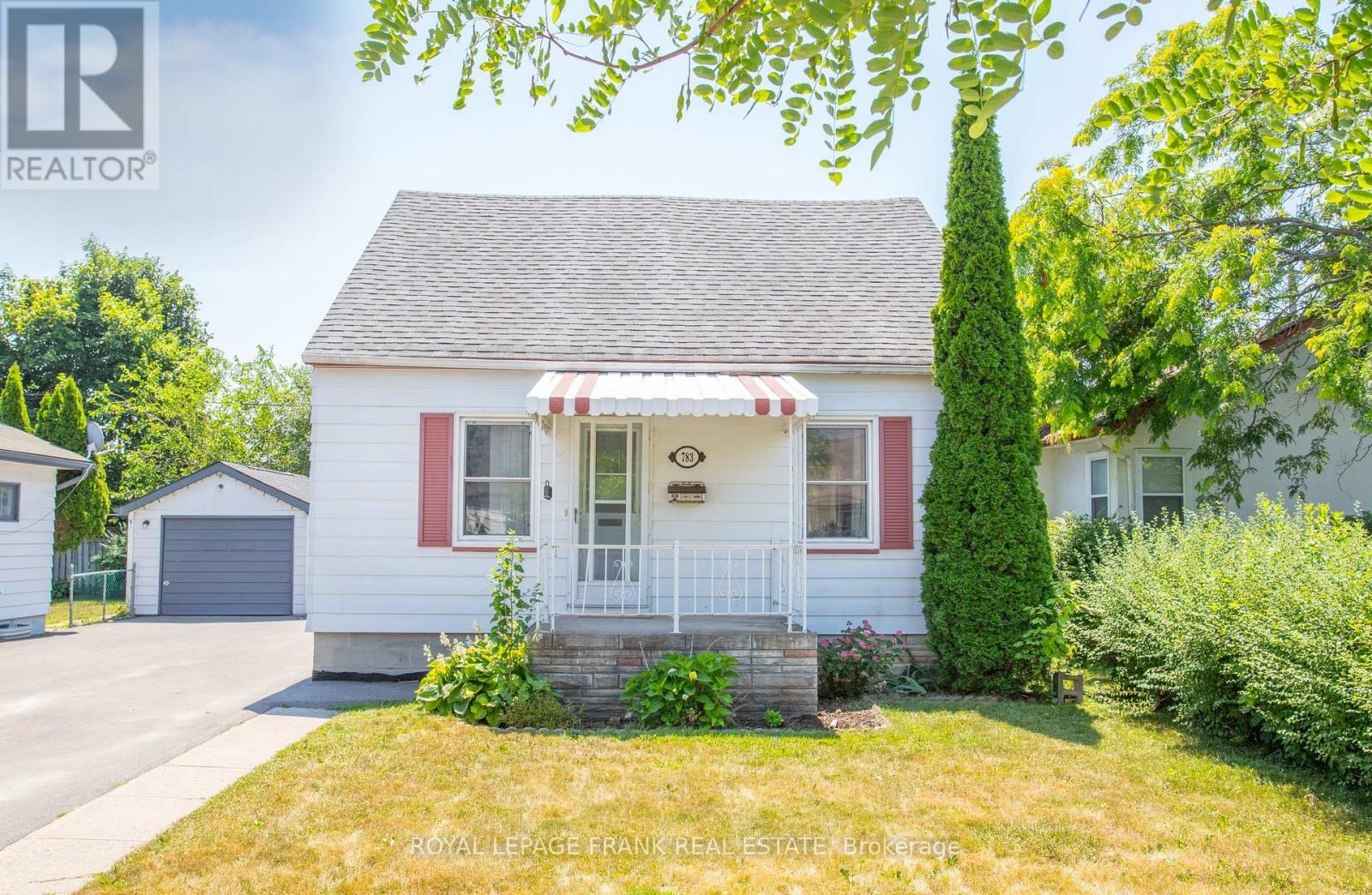783 NEW ROMAINE STREET, peterborough central (south), Ontario