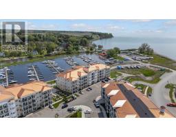 201 - 70 SHIPWAY AVENUE, clarington (newcastle), Ontario