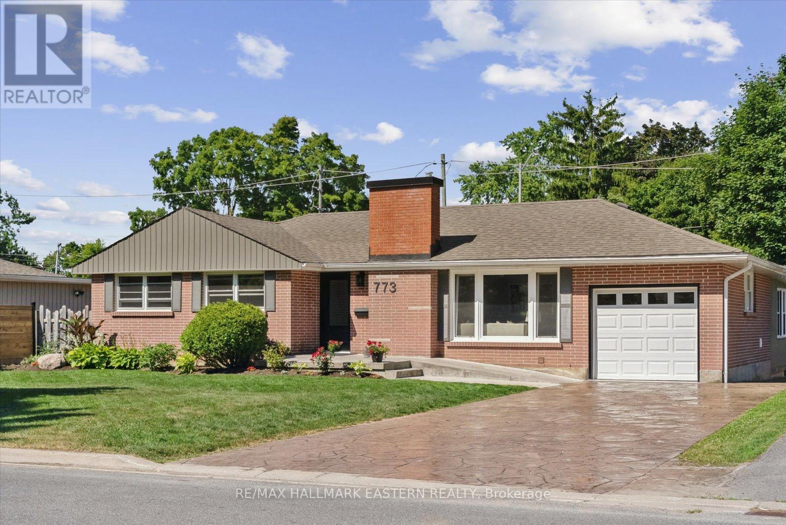 773 HOPKINS AVENUE, peterborough west (north), Ontario