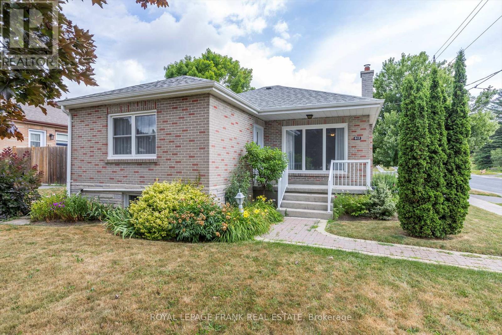 812 SCHNEIDER PLACE, peterborough north (south), Ontario