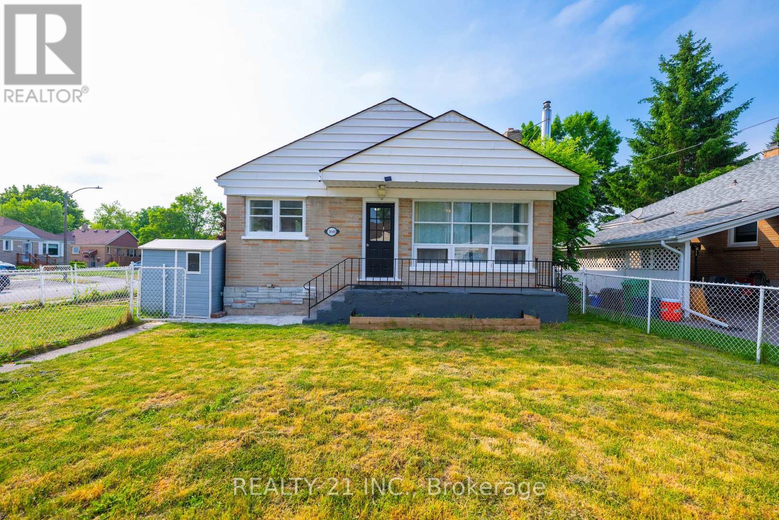 160 ELIZABETH AVENUE, peterborough north (south), Ontario