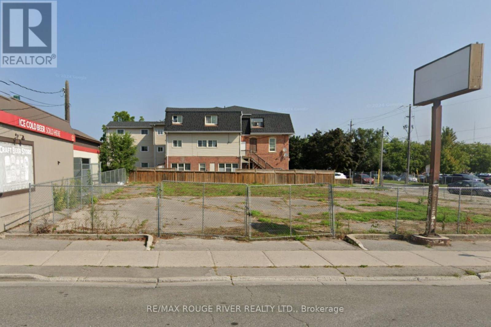 288 CHARLOTTE STREET, peterborough central (north), Ontario