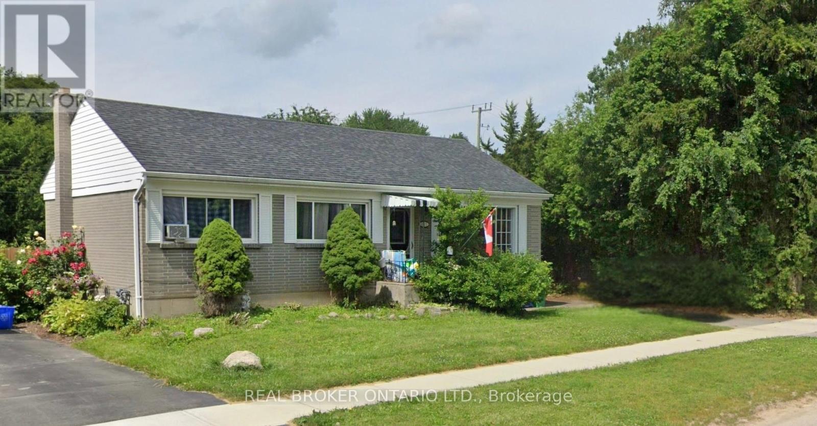887 PHILIP STREET, peterborough north (south), Ontario