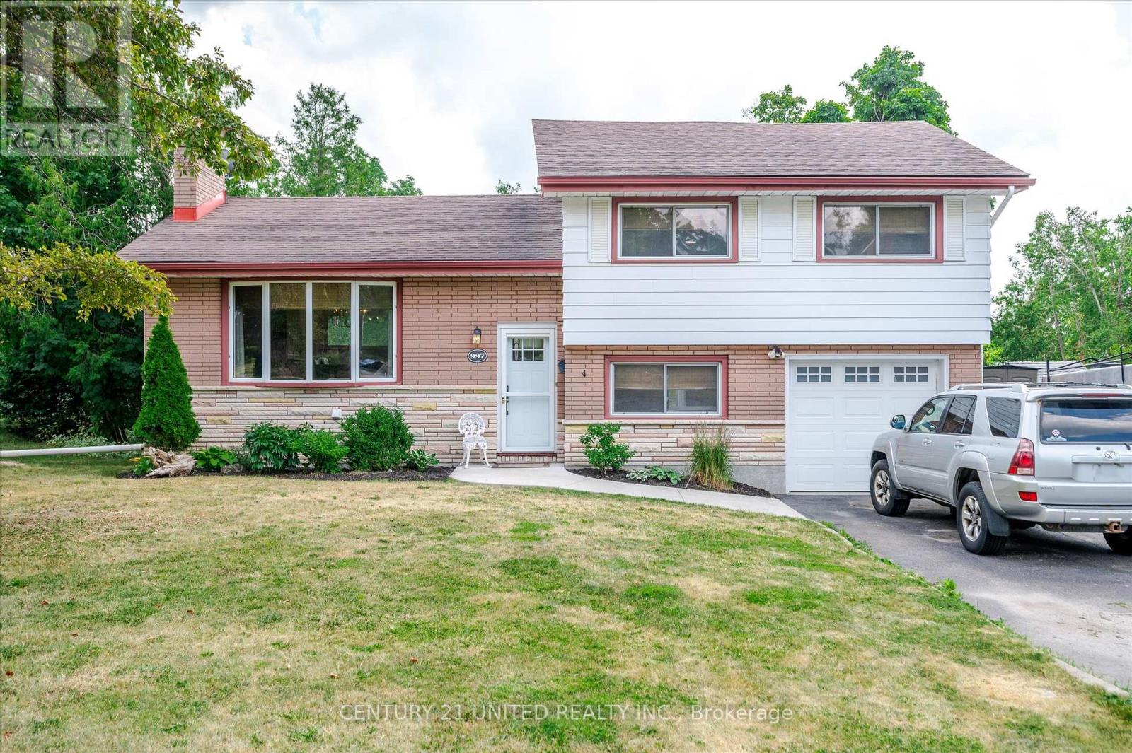 997 WELLER STREET, peterborough west (north), Ontario