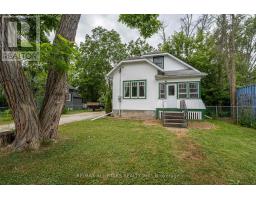 11 QUEEN STREET S, kawartha lakes (omemee), Ontario