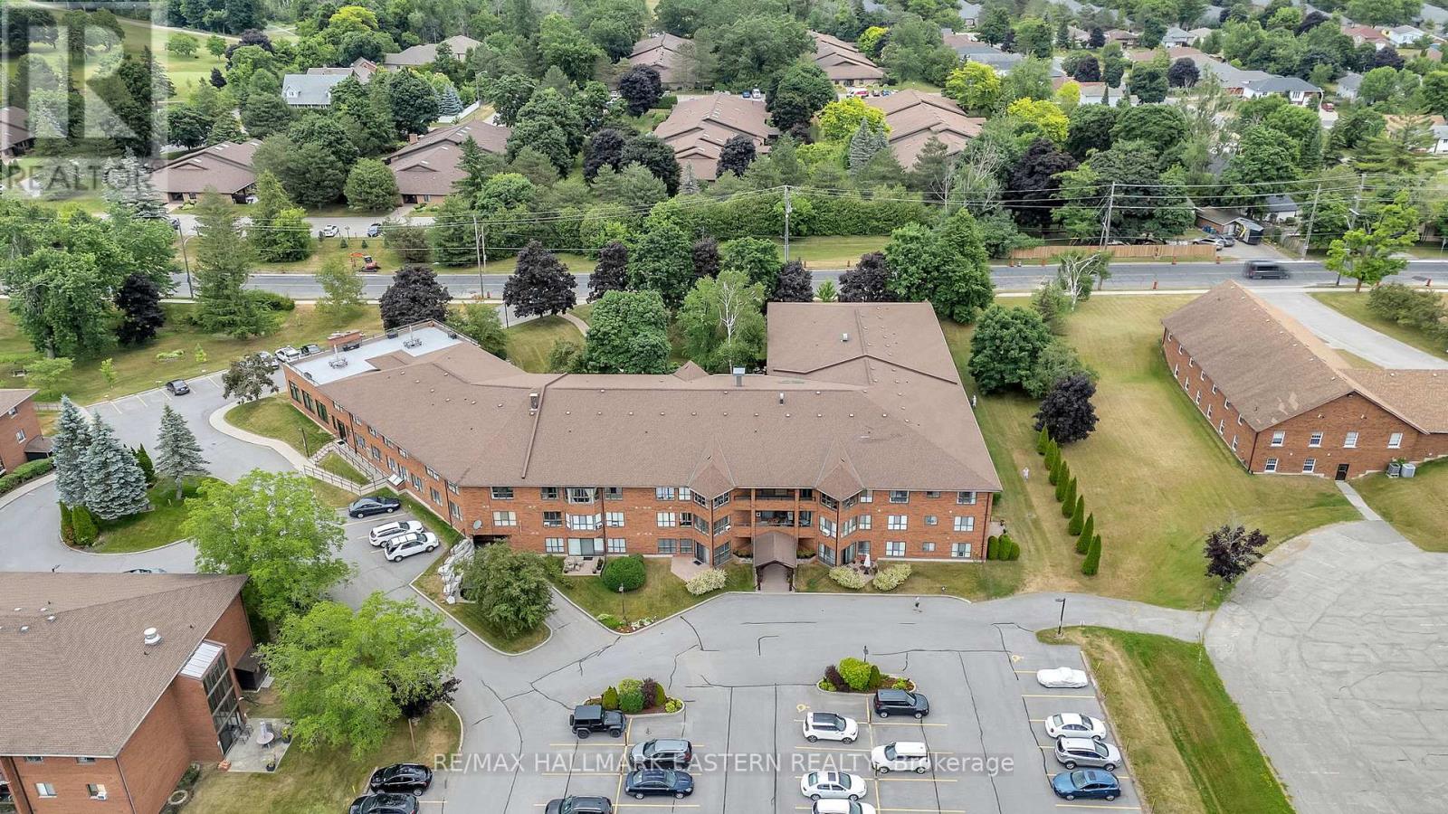 304 - 921 ARMOUR ROAD, peterborough east (north), Ontario