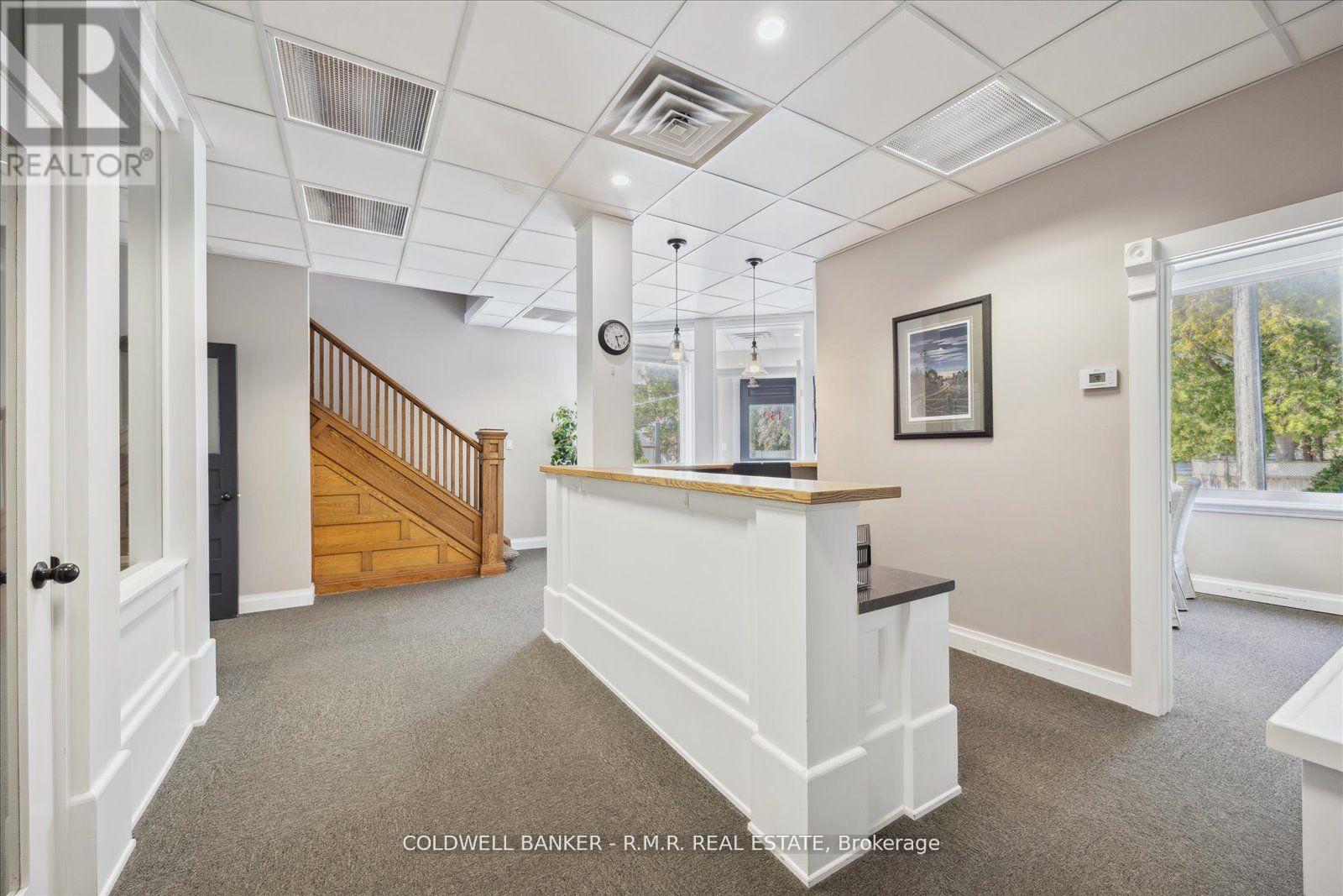 132 WILLIAM STREET N, kawartha lakes (lindsay), Ontario