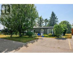 4 KAWARTHA ROAD, clarington (newcastle), Ontario
