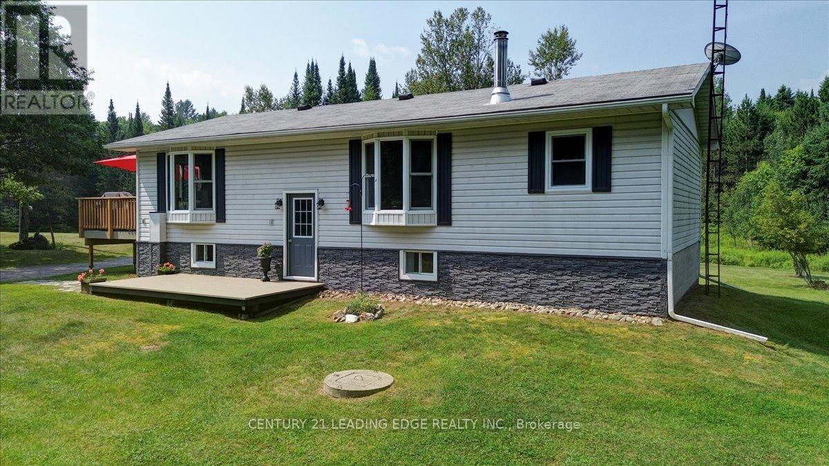 281 CRAWFORD ROAD, bancroft (dungannon ward), Ontario