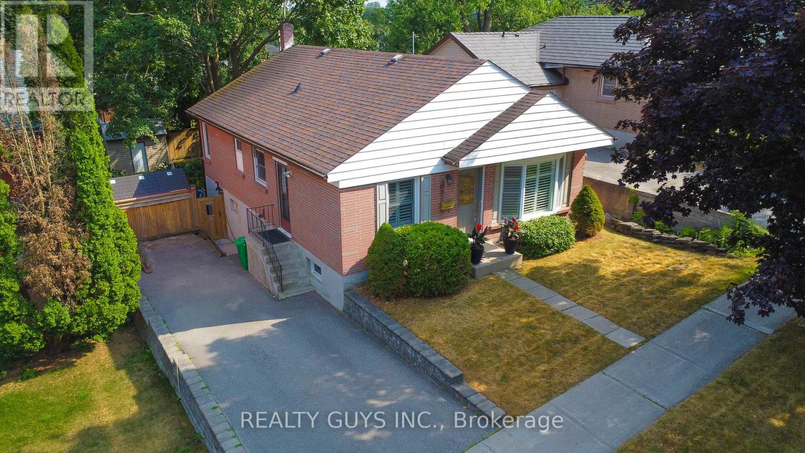 205 SHELBOURNE STREET, peterborough north (south), Ontario