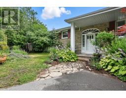 76 MAPLE CRESCENT, peterborough west (north), Ontario
