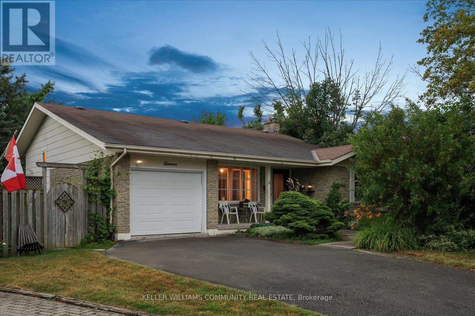 11 BAYLEAF COURT, peterborough west (central), Ontario