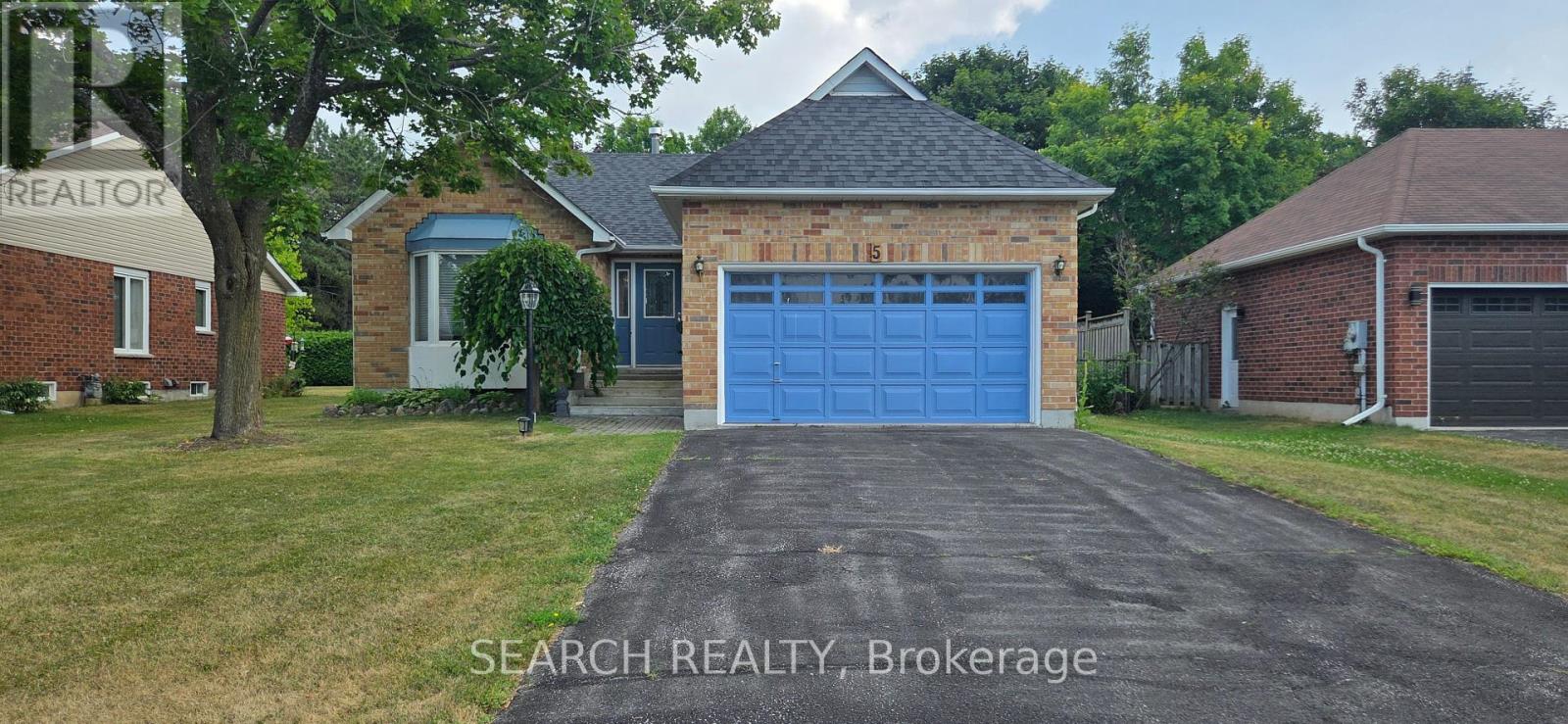 5 LANGTON PLACE, kawartha lakes (lindsay), Ontario