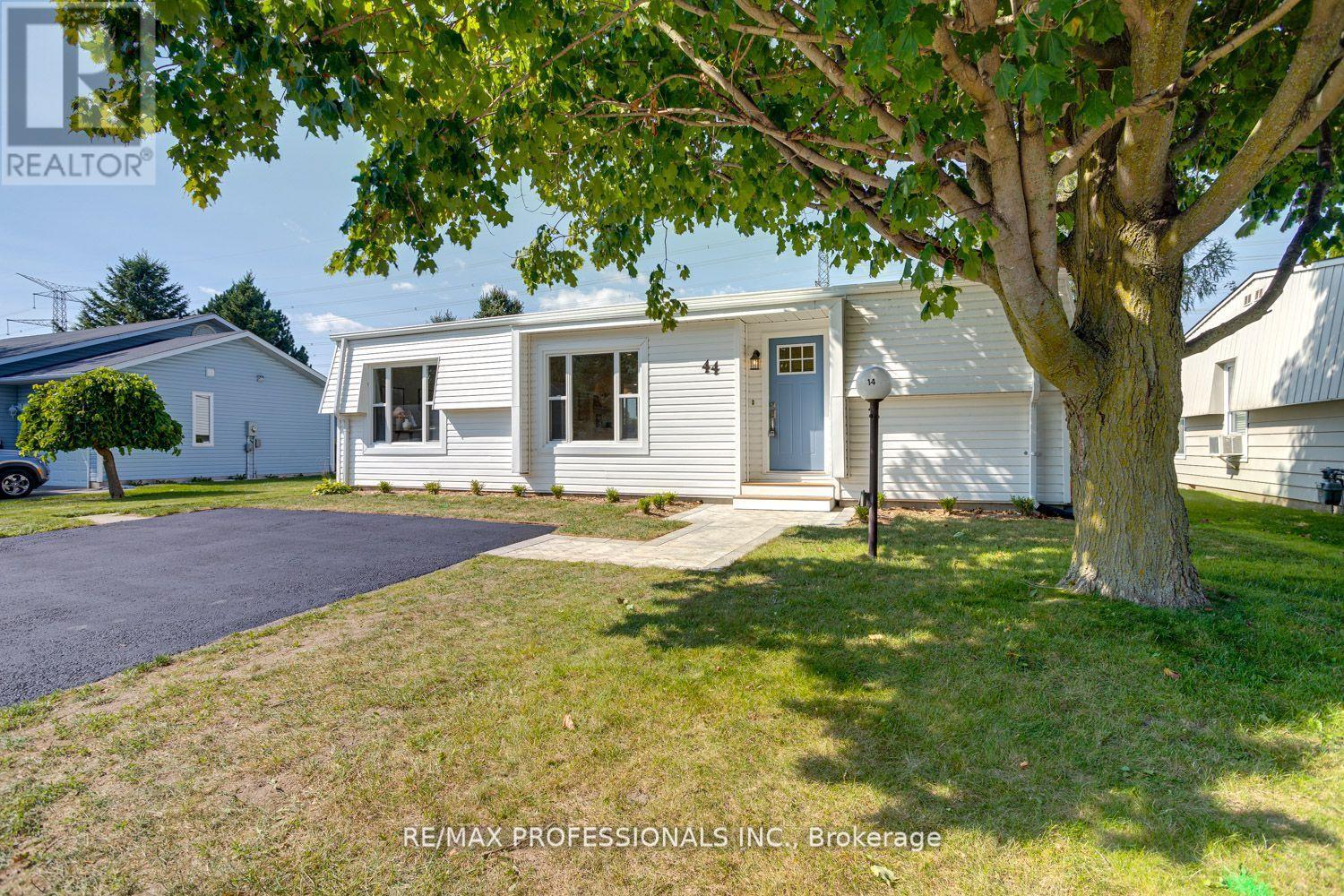 44 WILMOT TRAIL, clarington (bowmanville), Ontario