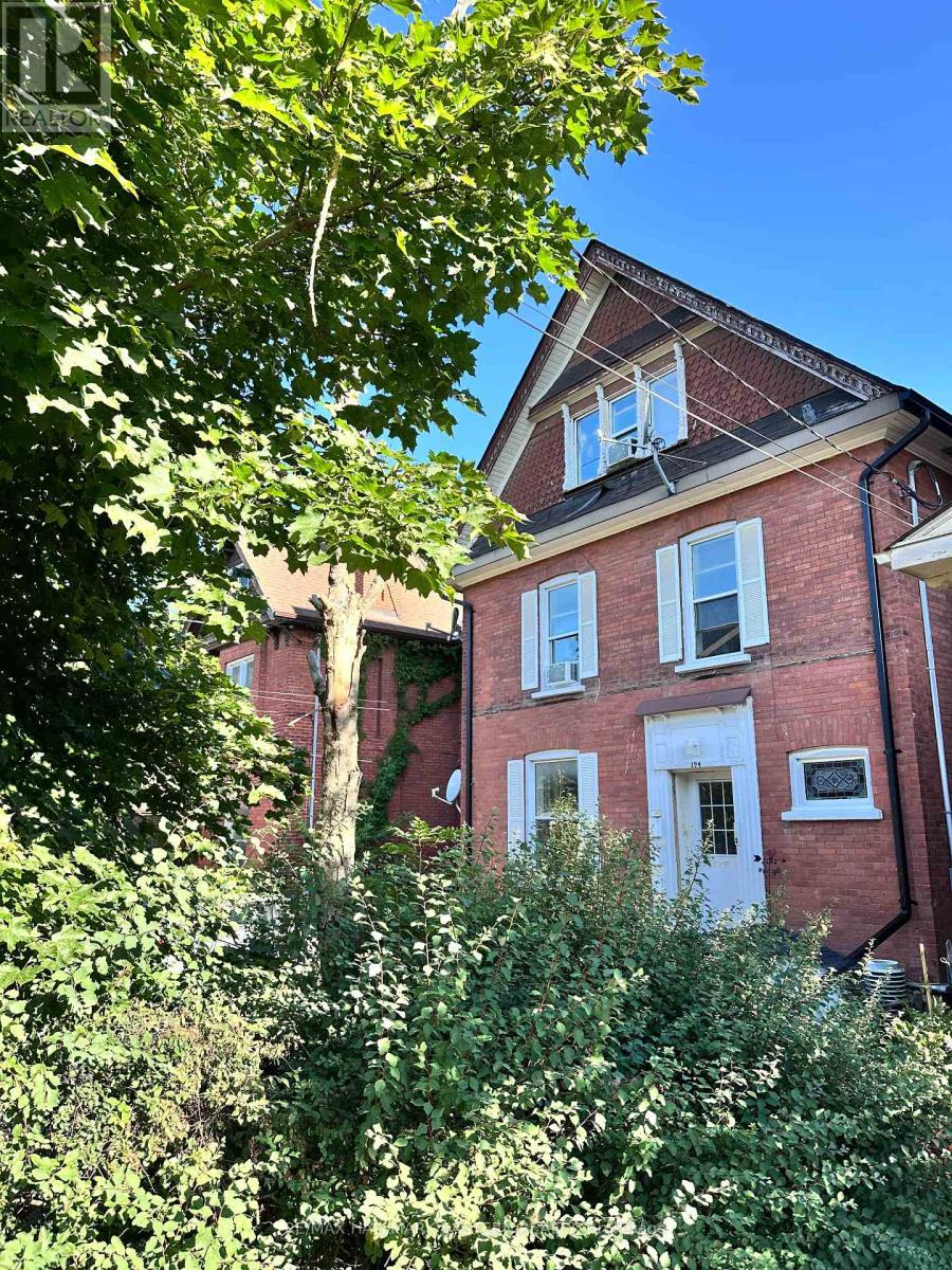 194 LONDON STREET, peterborough central (north), Ontario