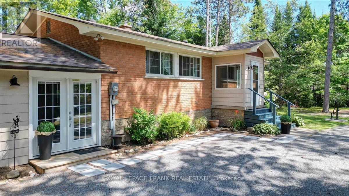 119 MCFADDEN ROAD, north kawartha, Ontario