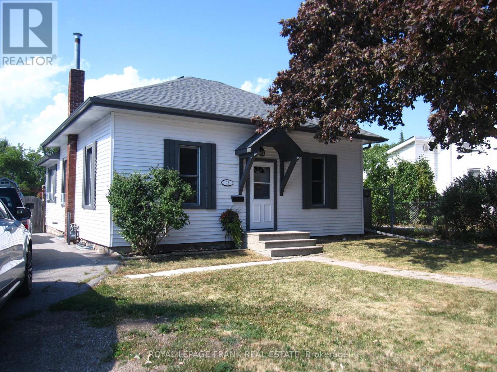 78 QUEEN STREET, kawartha lakes (lindsay), Ontario