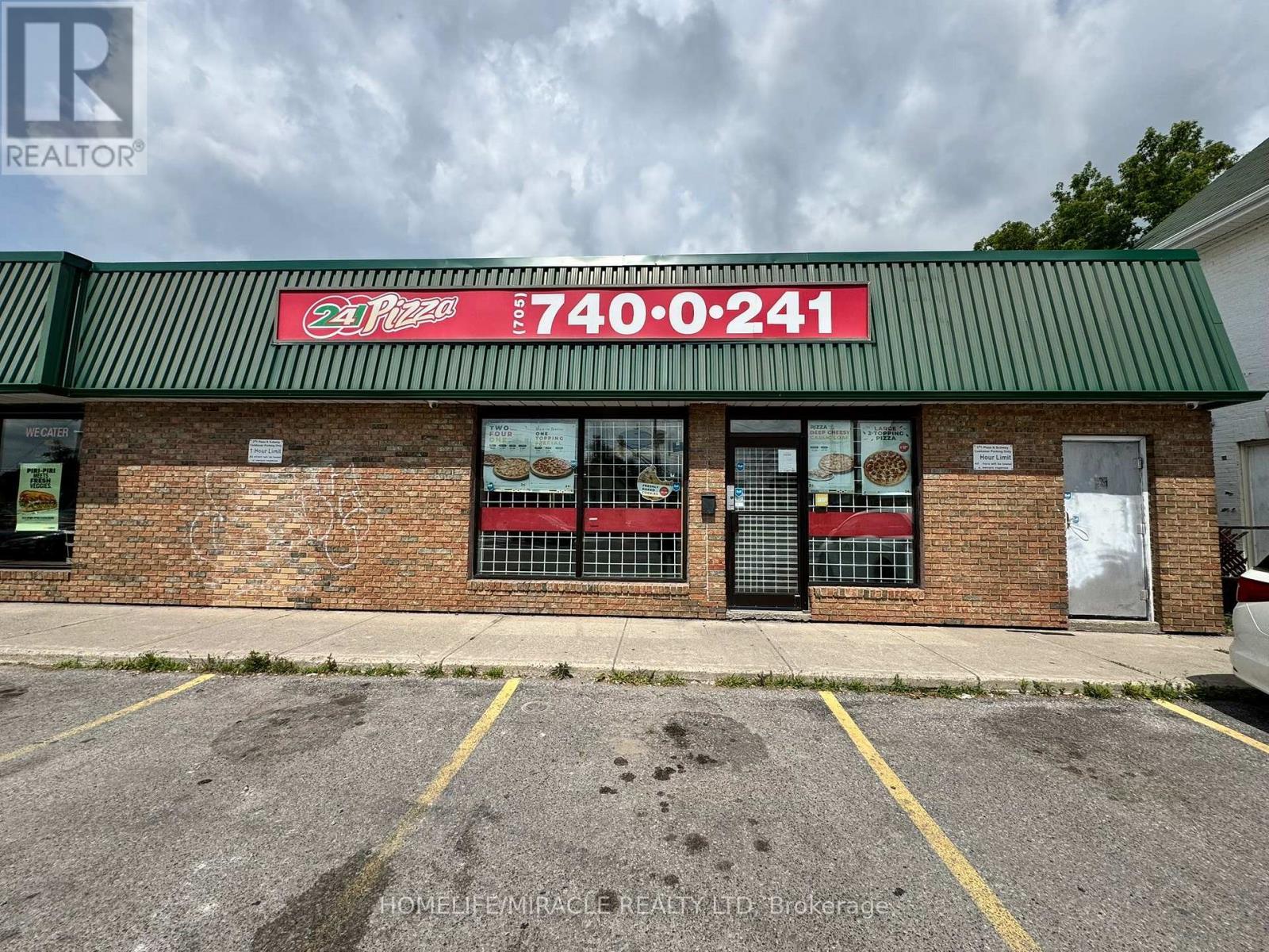 UNIT 2 - 140 PARKHILL ROAD W, peterborough north (south), Ontario