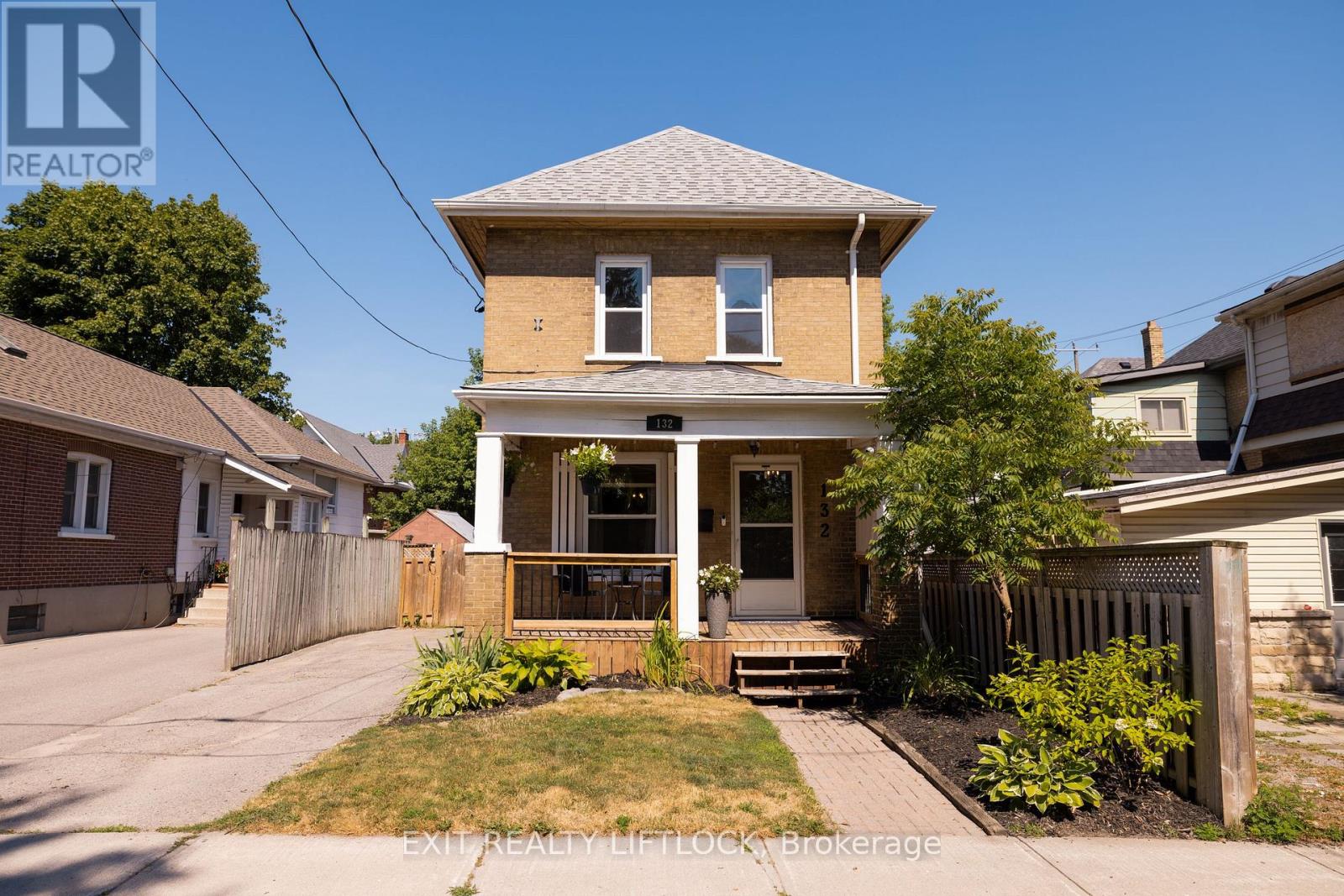 132 MAUDE STREET, peterborough central (south), Ontario