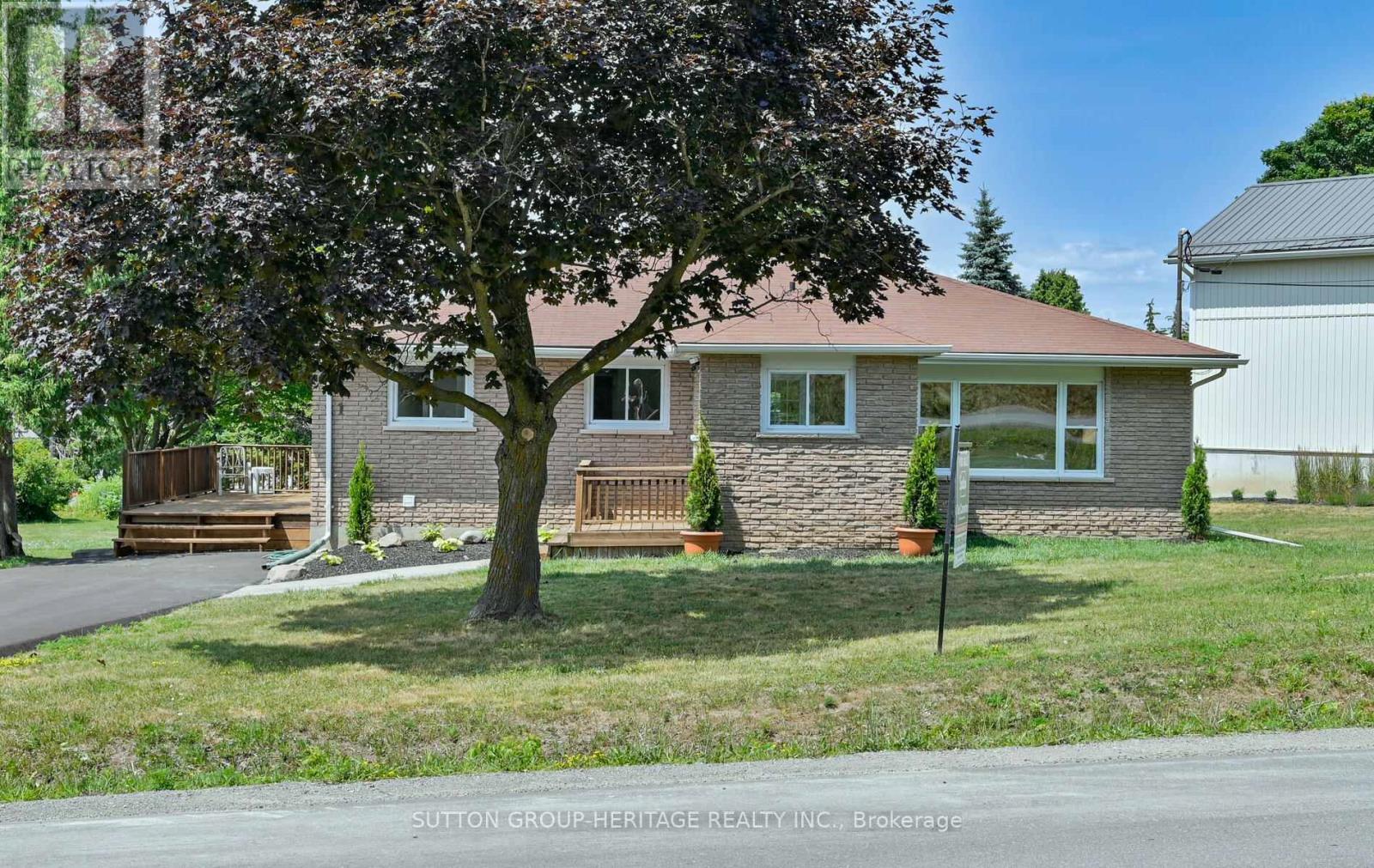 11 STURGEON CRESCENT, kawartha lakes (lindsay), Ontario