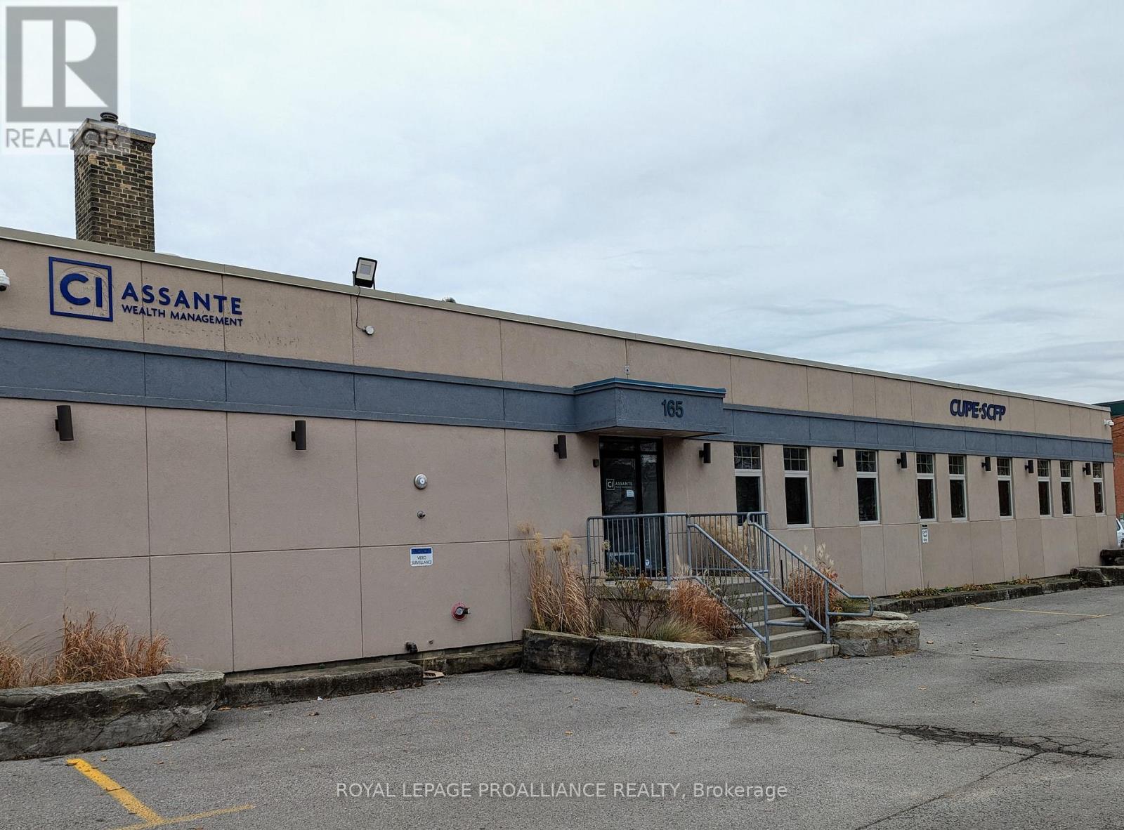 1B - 165 SHERBROOKE STREET, peterborough (downtown), Ontario