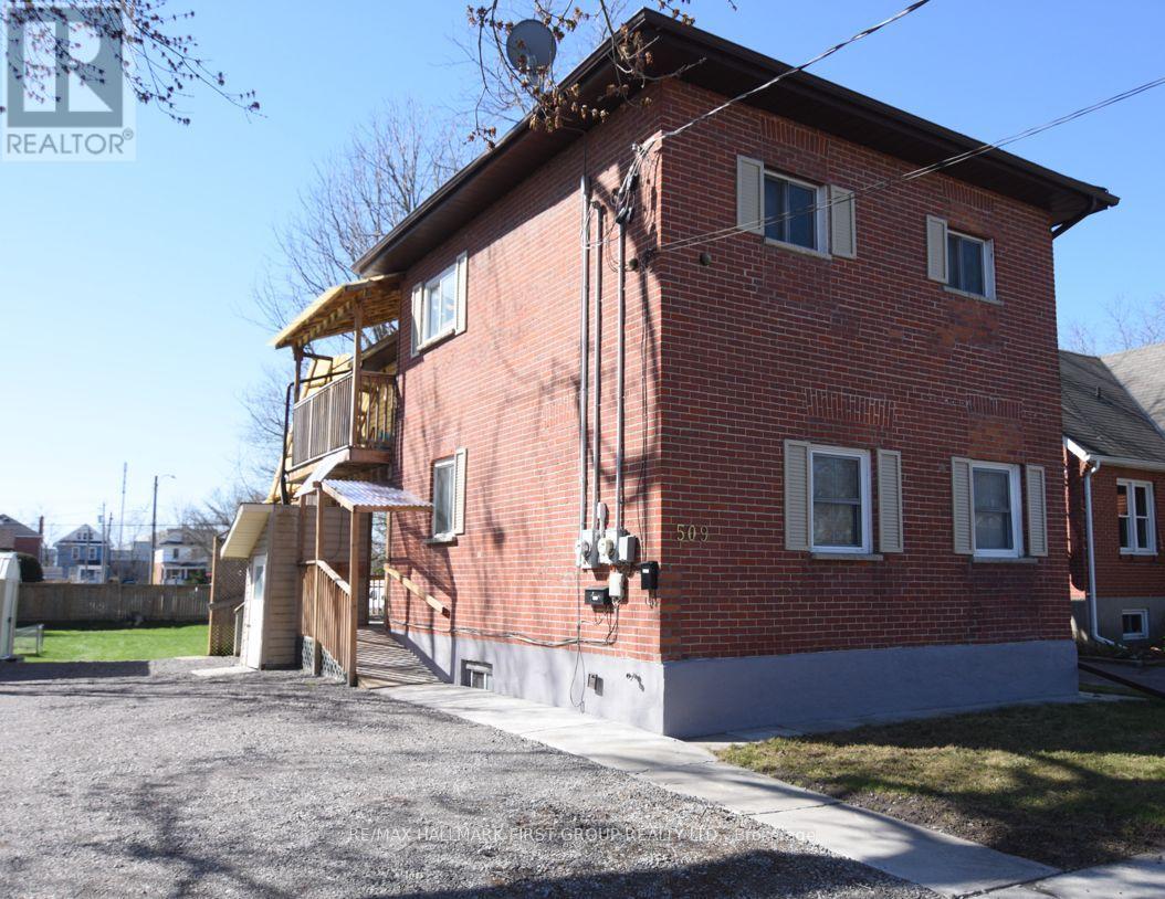 UPPER - 509 PARNELL STREET, peterborough central (south), Ontario