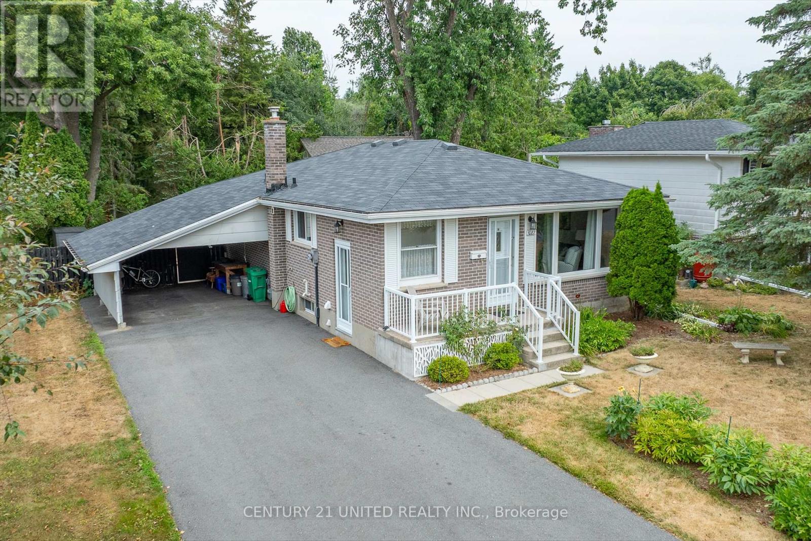 1087 BARNARDO AVENUE, peterborough north (south), Ontario