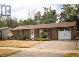 1600 REDWOOD DRIVE, peterborough west (central), Ontario