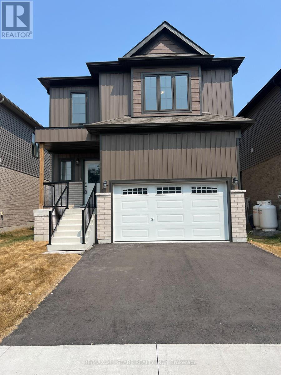 18 HILLCROFT WAY, kawartha lakes (bobcaygeon), Ontario