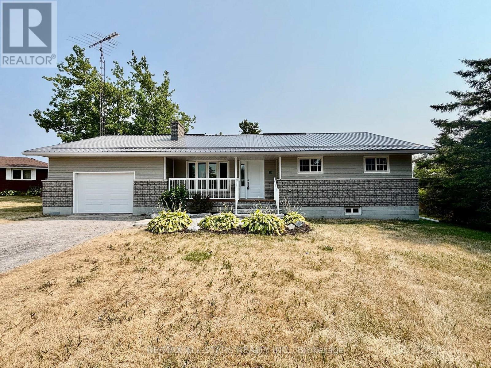 23 BRUCE STREET, kawartha lakes (oakwood), Ontario