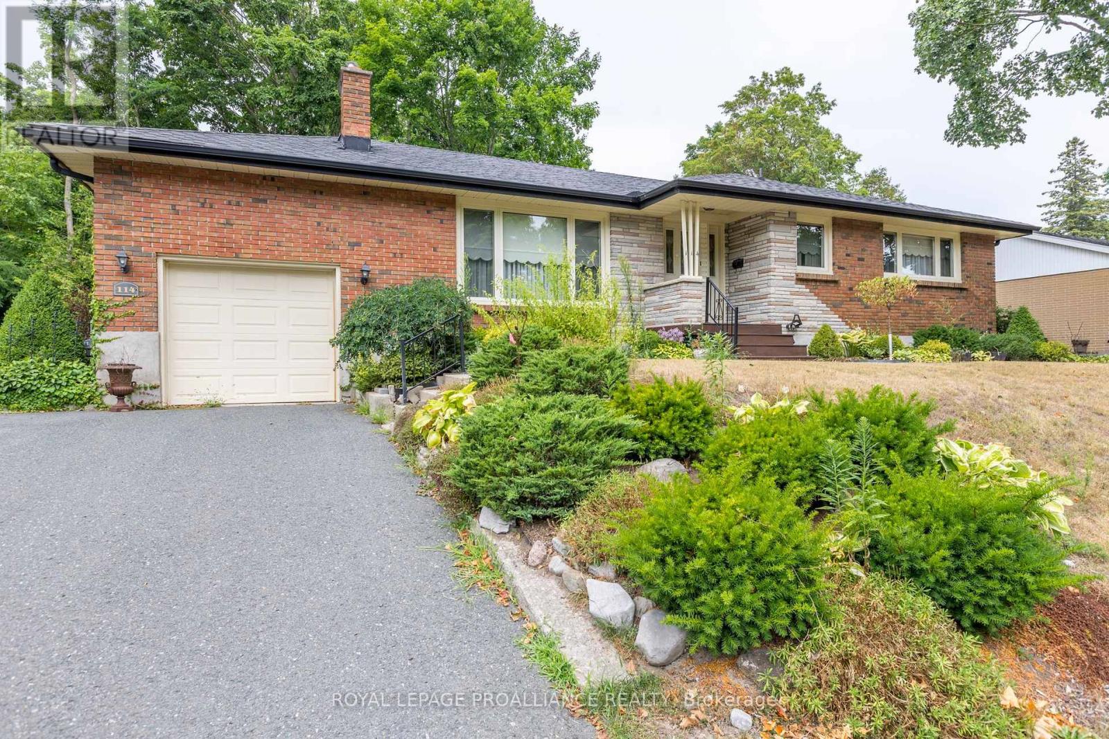 114 O'CARROLL AVENUE, peterborough north (south), Ontario