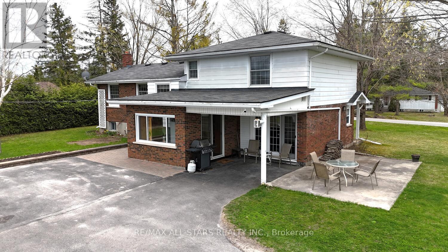 137 REID STREET, kawartha lakes (bobcaygeon), Ontario