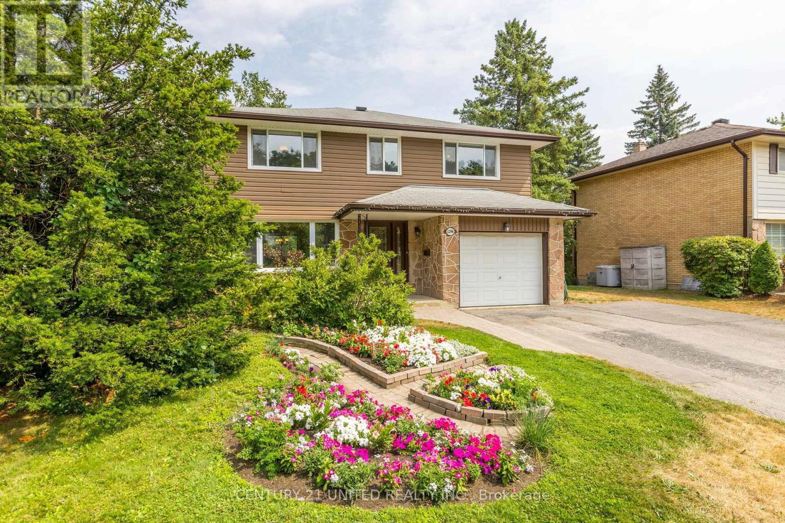 1296 EDMISON DRIVE, peterborough north (central), Ontario
